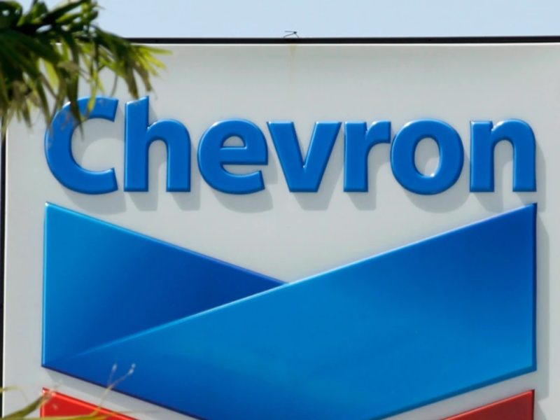 EE.UU. supedita la licencia a Chevron en Venezuela al diálogo en México