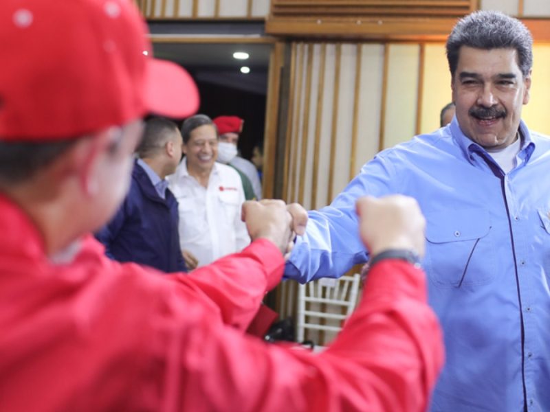 Maduro dice confiar en que la Plataforma Unitaria liberará los fondos para el fondo social