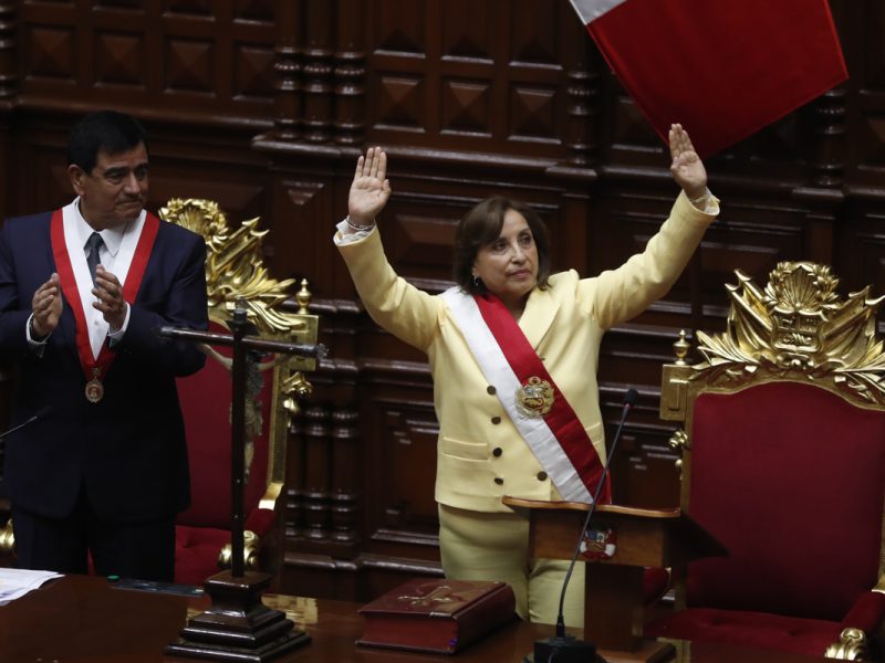 Pedro Castillo está detenido tras dar golpe de Estado en Perú