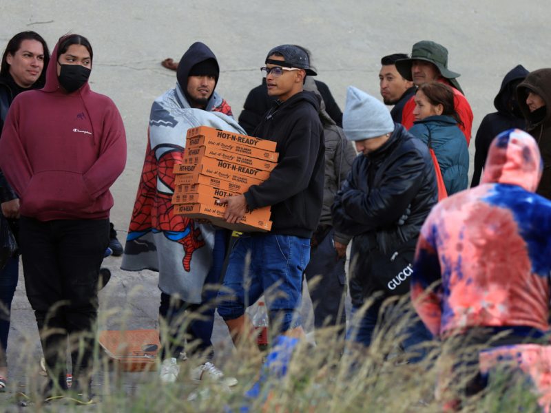 Migrantes intentan cruzar la frontera sur de México