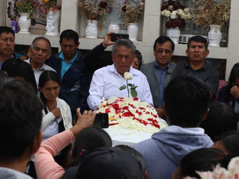 Gobierno de Perú dicta toque de queda en provincia donde murieron 9 personas