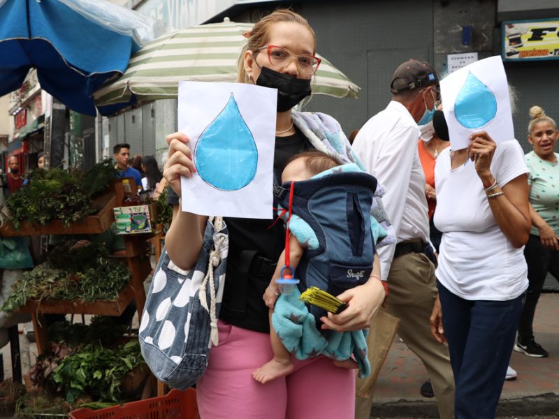 La Candelaria- protesta por agua (Mairet Chourio)