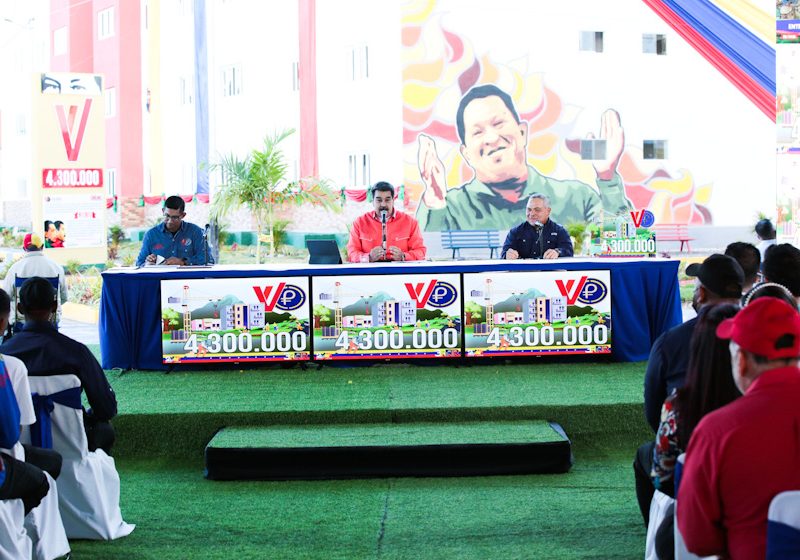 Mejorar relaciones internacionales, economía y neutralizar primarias entre objetivos del chavismo para 2023
