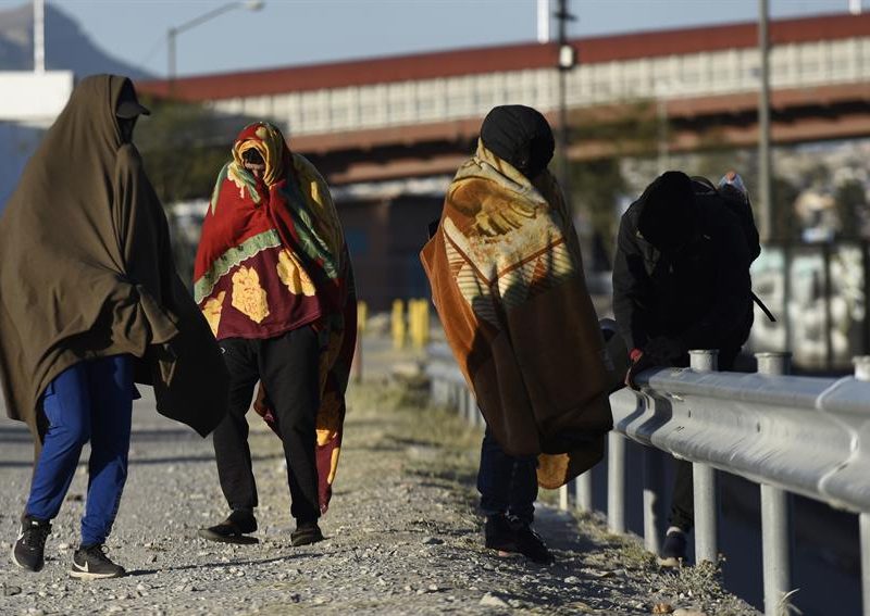 Biden y el DHS ratifican que mantendrán expulsiones de migrantes con el Título 42