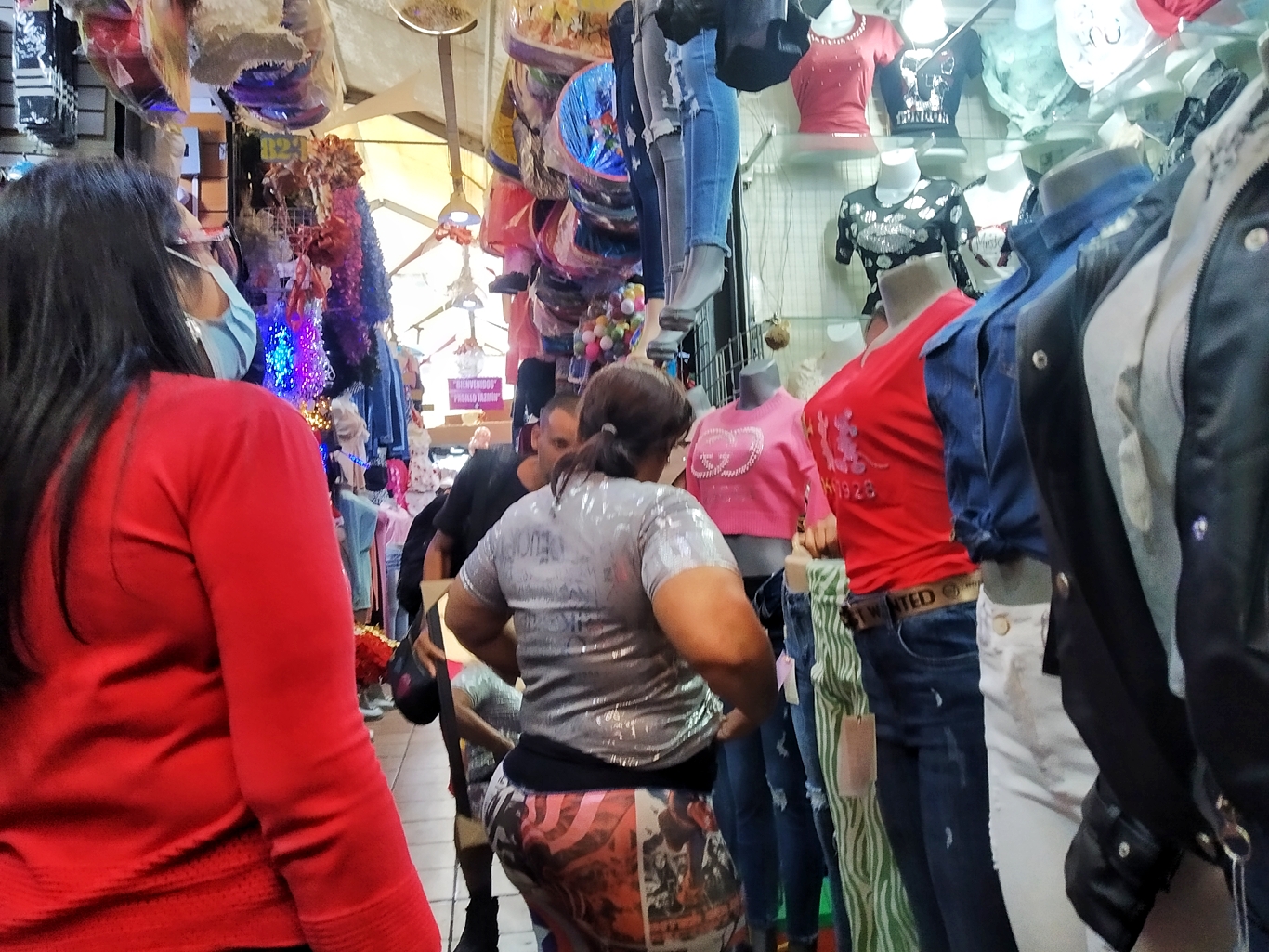 Mercado San Jacinto- plaza El Venezolano (Mairet Chourio)