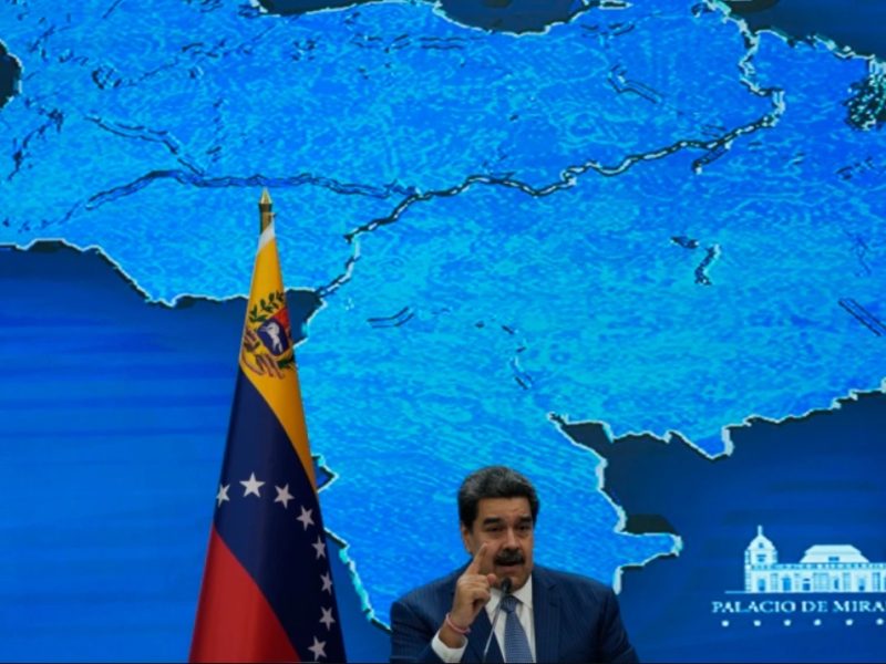 Solo con "cambios profundos" EEUU reconocería al gobierno de Maduro