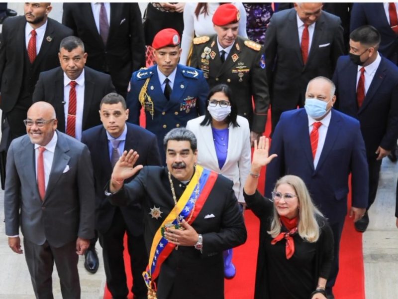 Maduro al Reino Unido: es "risible" que se presten a la farsa de AN de 2015