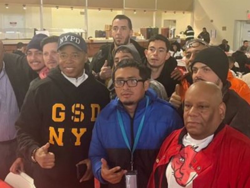 migrantes venezolanos en Estados Unidos Alcalde de Nueva York Eric Adam