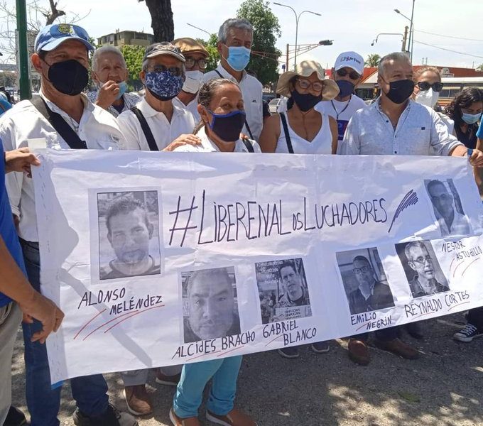 luchadores sociales