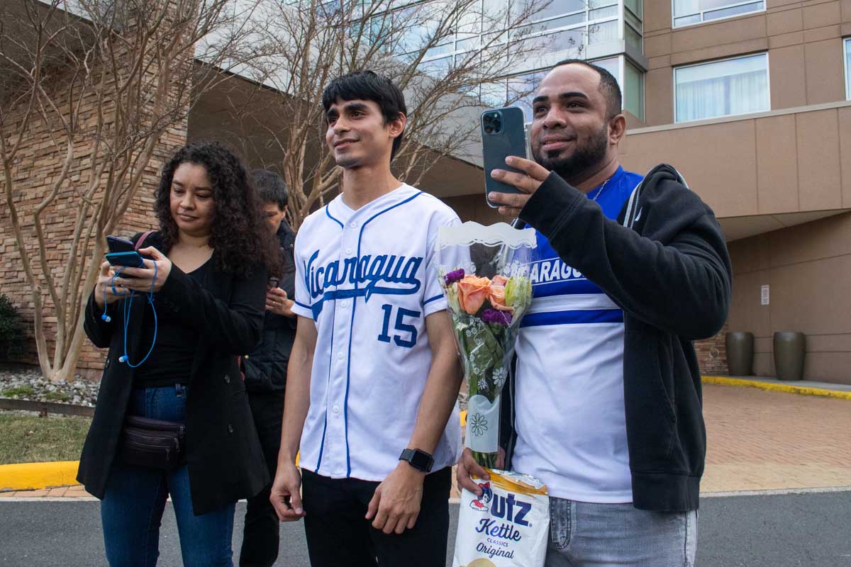 Así fue la llegada de presos políticos de Nicaragua a Estados Unidos (Fotos)
