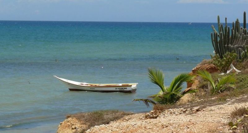 Aparecen dos marineros y siguen buscando a dos adultos y un niño del peñero siniestrado en Isla de Margarita