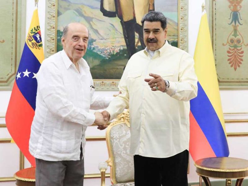 Maduro recibe al canciller de Colombia