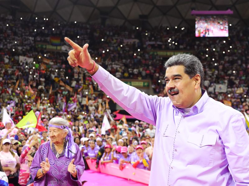 Maduro anuncia creación de "Gran Misión Mujer Venezuela"