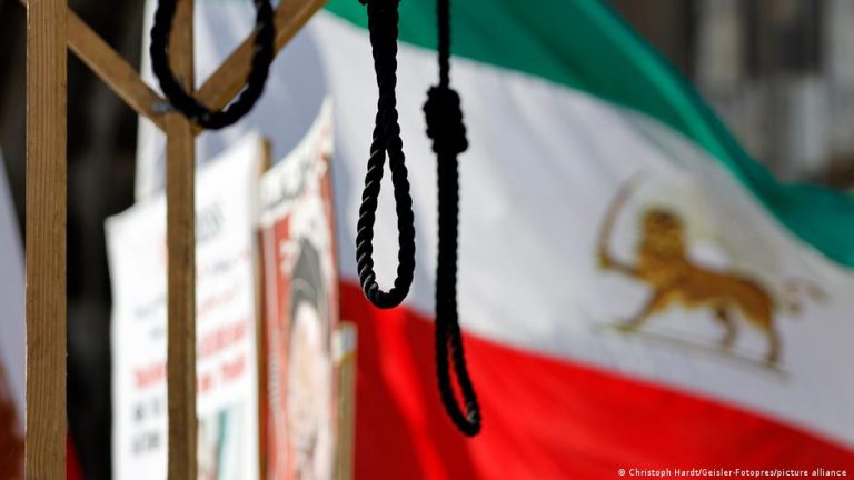 Irán confirma condena a muerte de disidente sueco-iraní