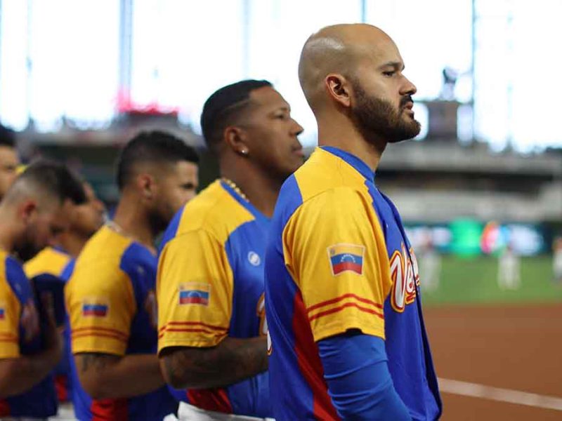 Venezuela mantiene invicto al derrotar 4-1 a Nicaragua