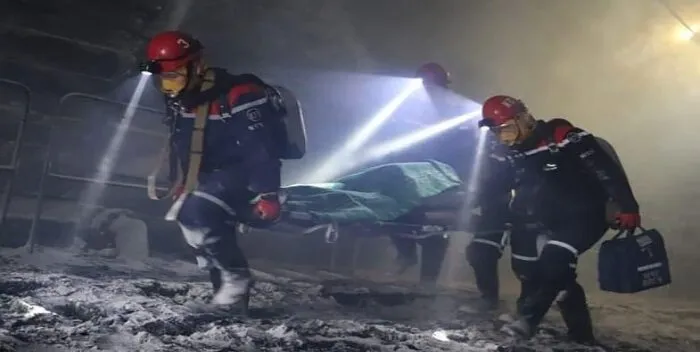 Sube a 11 los muertos por la explosión de una mina en Colombia