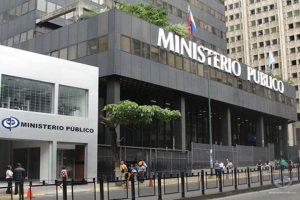 El quién es quién de los postulados a la Fiscalía: académicos vs Larry Devoe