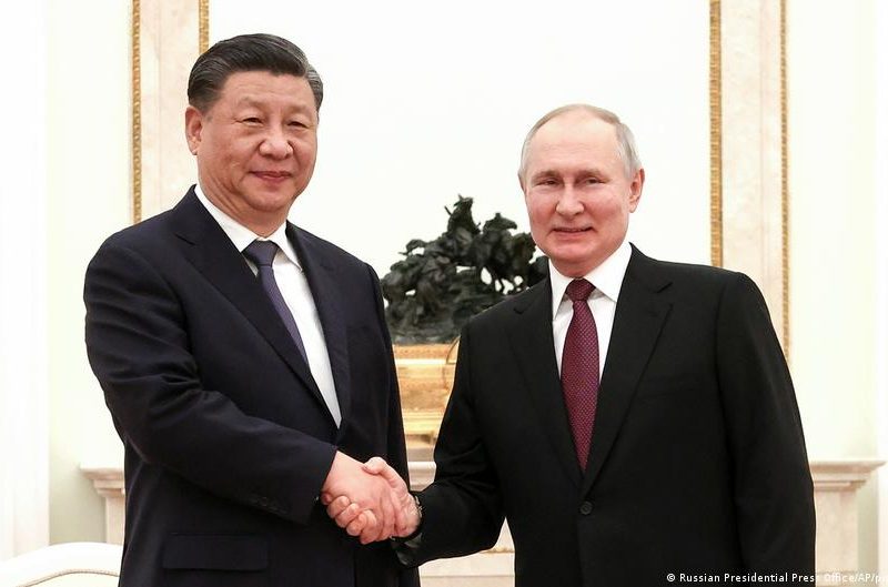 Xi invita a Putin a China: “Somos grandes potencias vecinas”