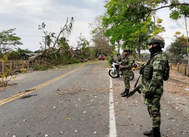 Petro llama a consulta a delegación de paz del Gobierno tras atentado del ELN