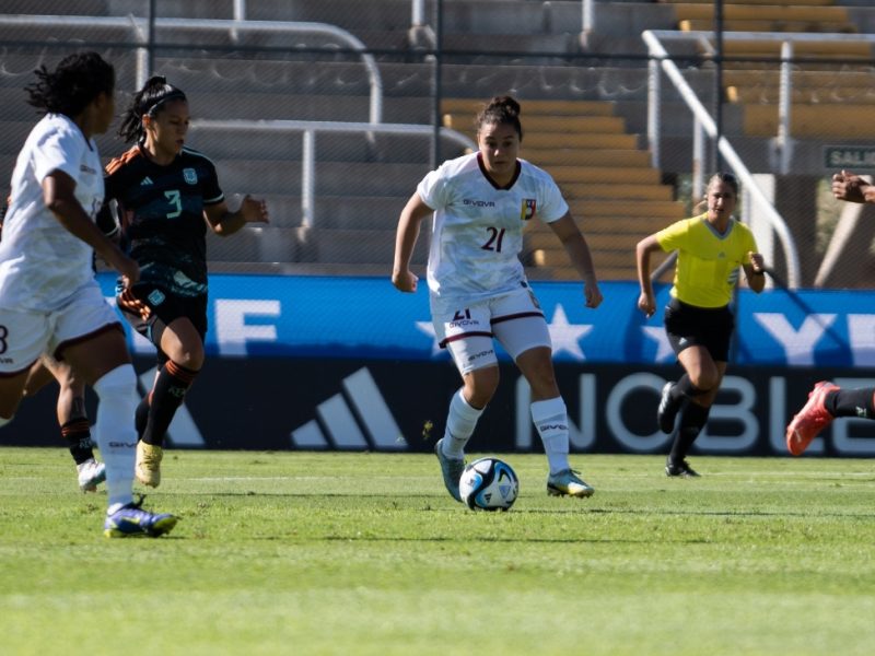 vinotinto femenina