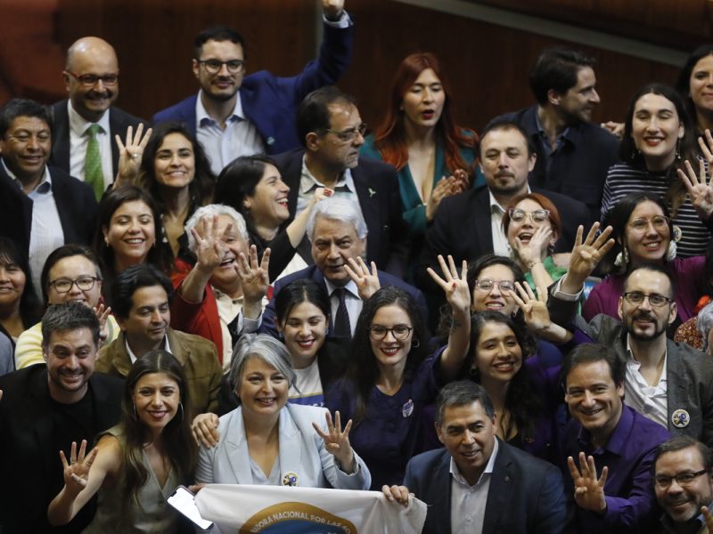 Parlamento chileno aprueba reducir la jornada laboral a 40 horas semanales