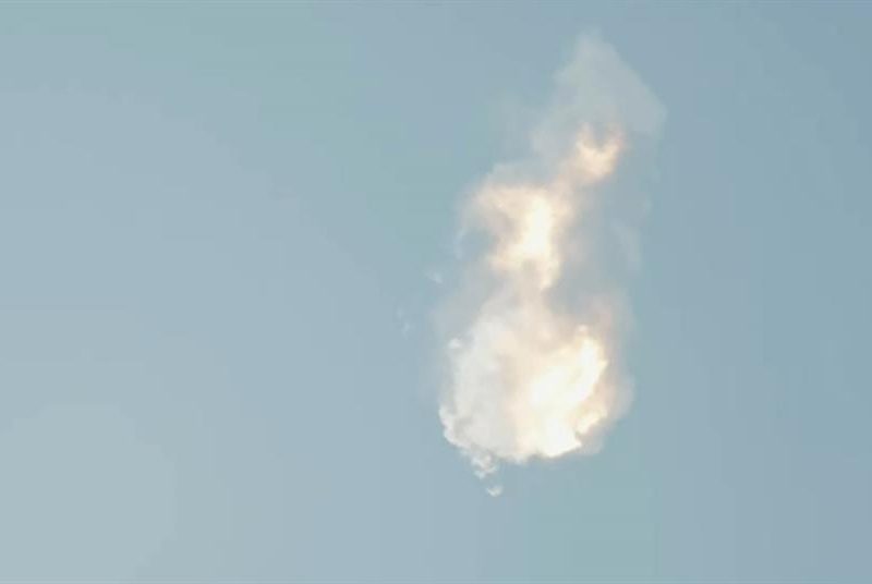 Explota el Starship en los cielos de Texas poco después de despegar
