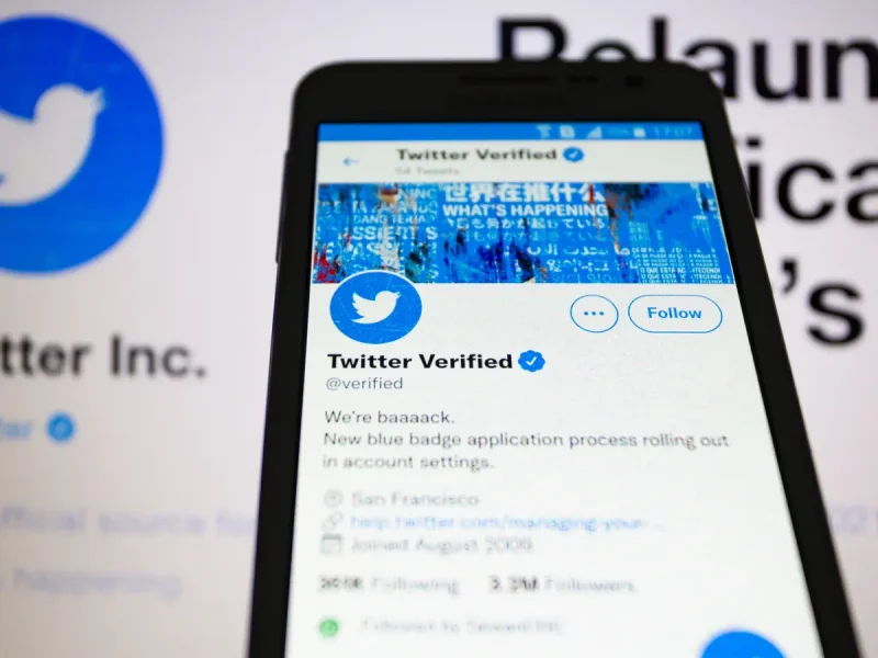 Twitter devuelve la marca azul a algunas personalidades y empresas