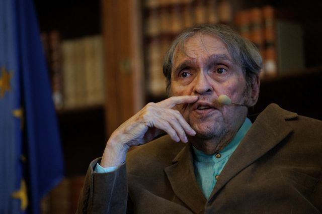 Rafael Cadenas