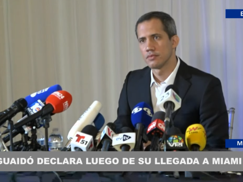 Guaidó busca protección para regresar a Venezuela y afirma que Petro “se puso del lado de la dictadura”