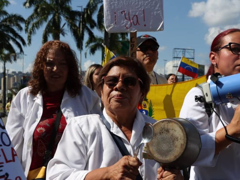 Trabajadores de Venezuela se concentran para exigir salarios dignos (Fotos)