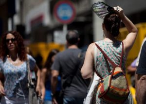Lluvias y altas temperaturas para este viernes y durante el fin de semana
