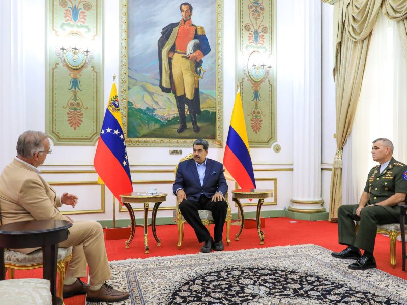 Venezuela y Colombia evalúan cooperación de seguridad