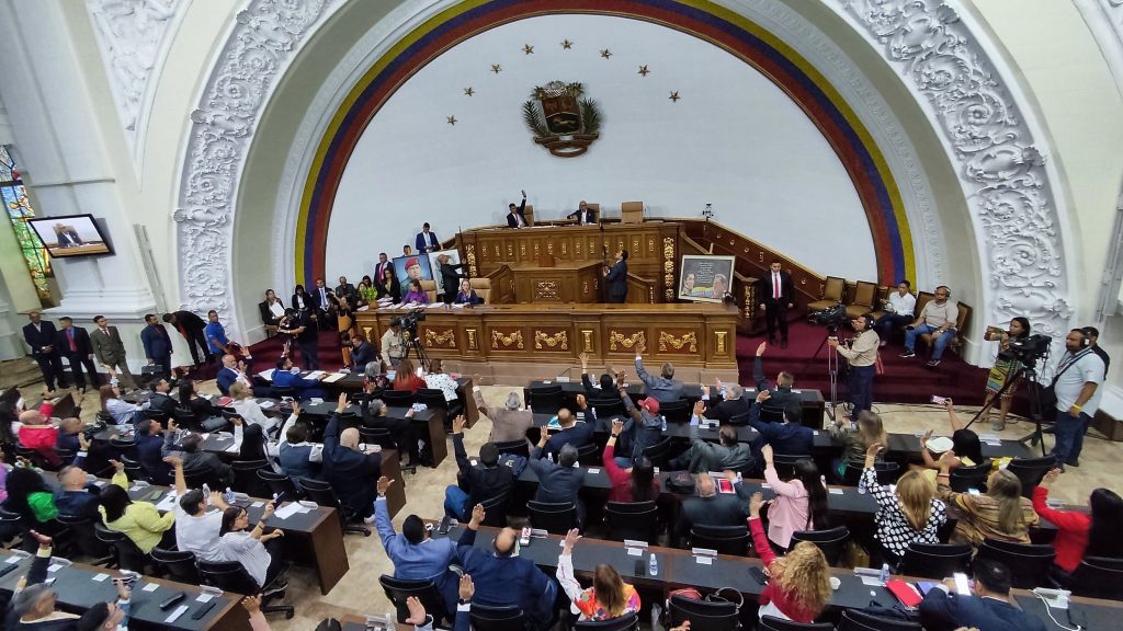 AN de 2020 sanciona ley para «castigar» manejo de activos por parte de AN de 2015