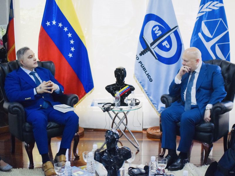 Fiscal de la CPI se reunió con Tarek William Saab