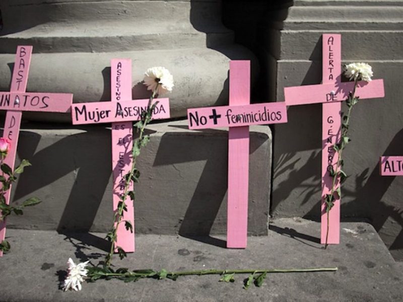 18 feminicidios