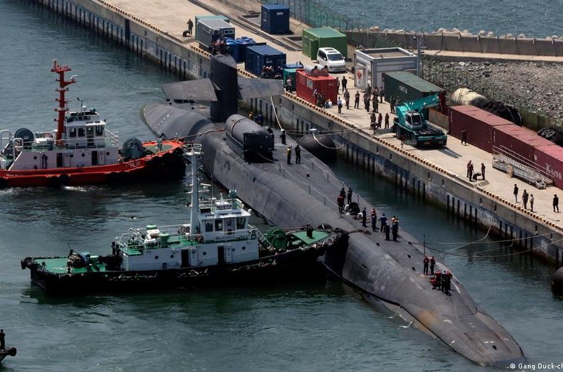 Submarino de propulsión nuclear de EE. UU. atraca en Corea del Sur