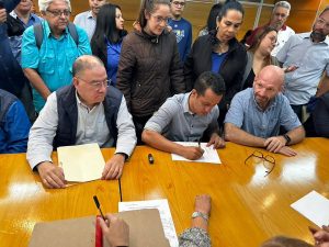 Un Nuevo Tiempo inscribe como candidato a exdiputado José Rafael Hernández