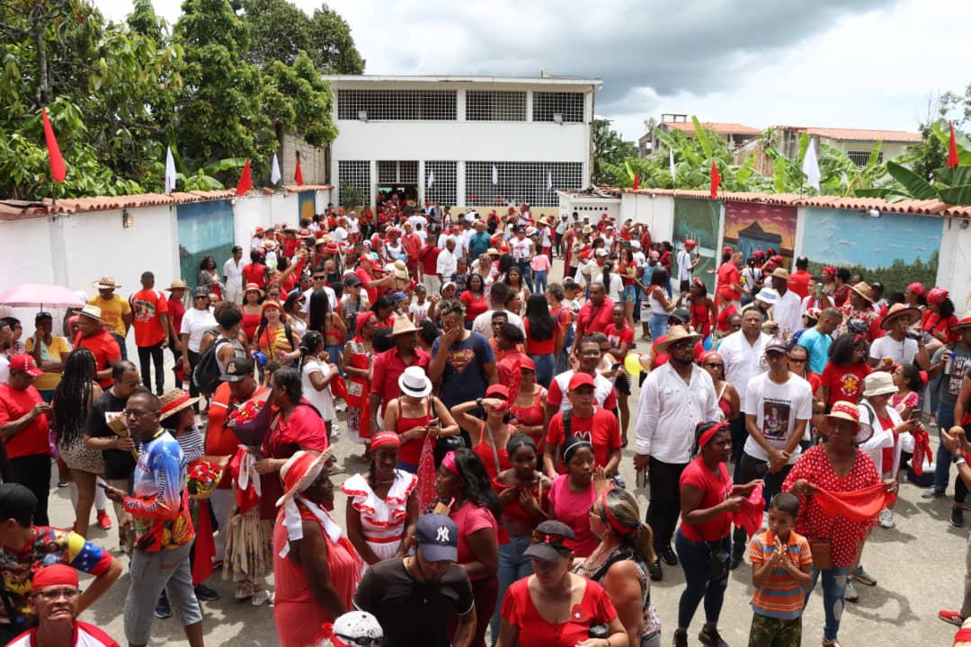 Curiepe cantó, bailó y celebró a San Juan Bautista