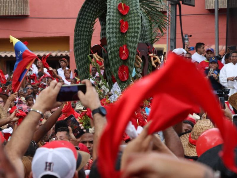 Curiepe cantó, bailó y celebró a San Juan Bautista