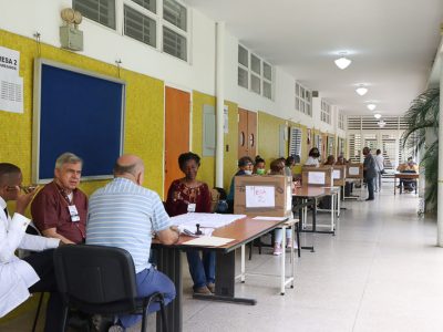 Segunda vuelta- elecciones UCV (Mairet Chourio)