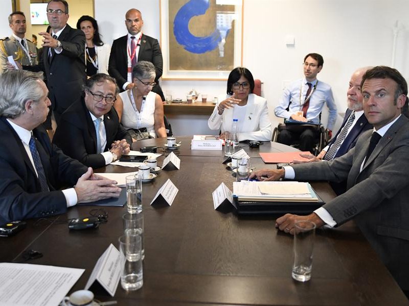 Qué dijeron Borrell, Petro y Fernández del cara a cara entre Delcy Rodríguez y Gerardo Blyde