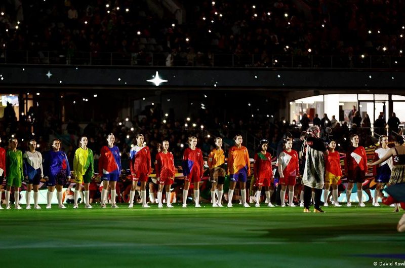 Australia y Nueva Zelandia envían mensaje de empoderamiento en inauguración del Mundial de Fútbol Femenino