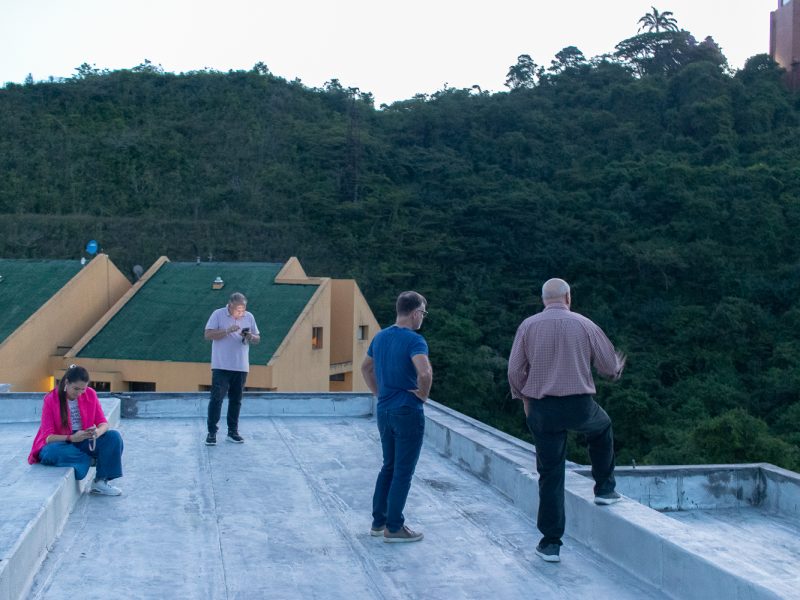 Vecinos de La Alameda se resisten a la construcción que amenaza con destruir el bosque