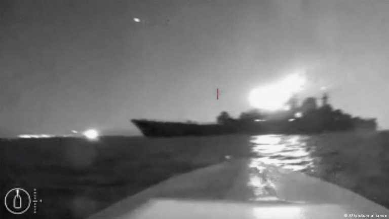 Ataque con drones causó severos daños a buque de guerra ruso