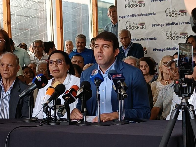 Gobierno evalúa convocar elecciones generales en 2024, según Carlos Prosperi