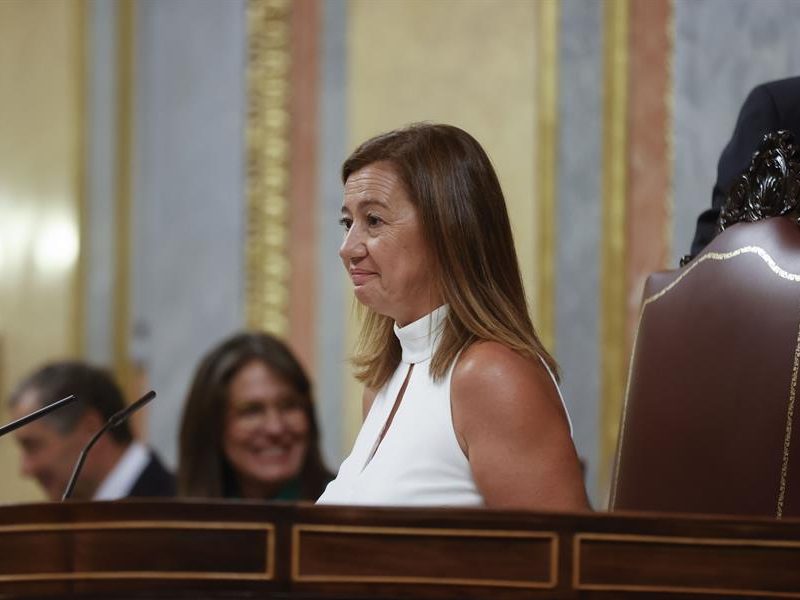 Socialista Francina Armengol elegida presidenta del Congreso español