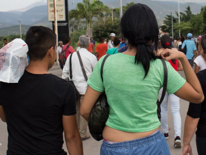 Amnistía Internacional critica a Trinidad y Tobago por deportar a migrantes venezolanos