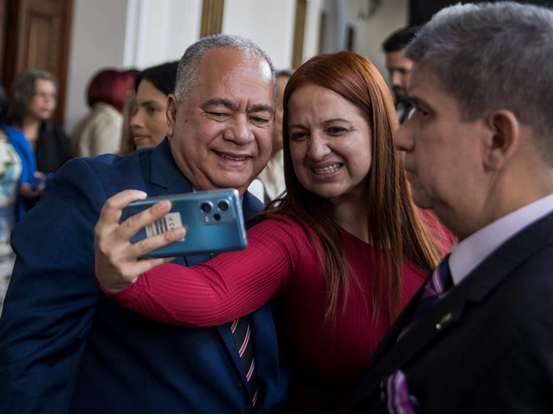 Así reaccionaron candidatos y partidos de oposición ante el nuevo CNE