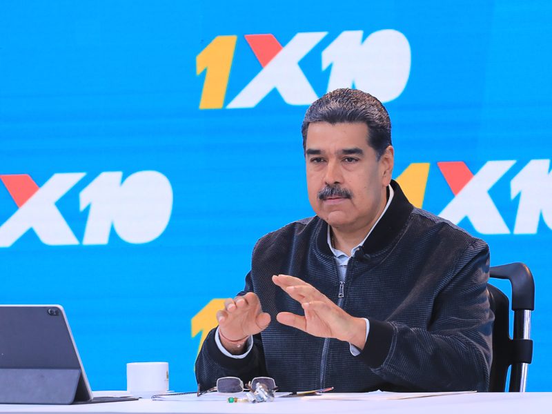 Maduro señala a periodista de VOA a la que acusa de una "campaña contra Venezuela"