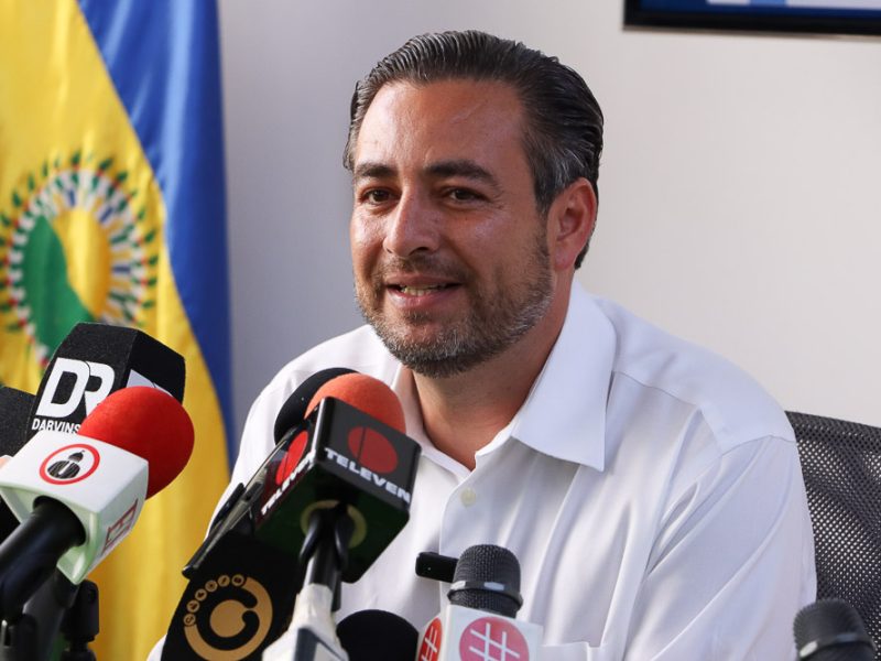 Alcalde de Baruta niega hechos de corrupción pero no permite preguntas de la prensa